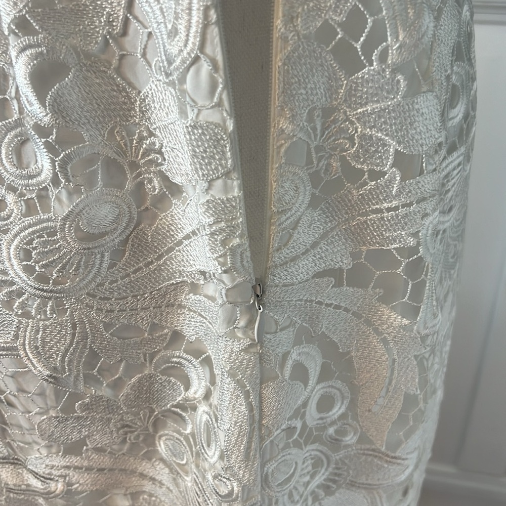 White Lace size 8 Likely women’s Dress - Picture 9 of 11